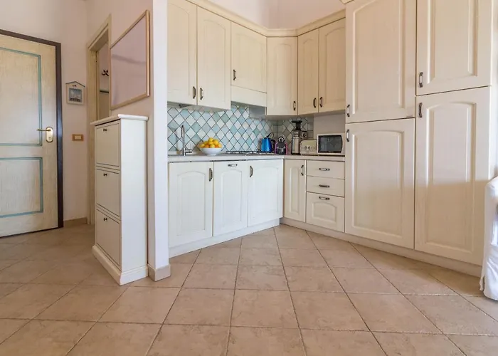 Apartman Guesthost - Amazing Sea View Flat With Swimming Pool! Olbia