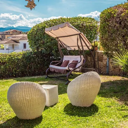 Amazing Sea View Flat With Swimming Pool! Olbia