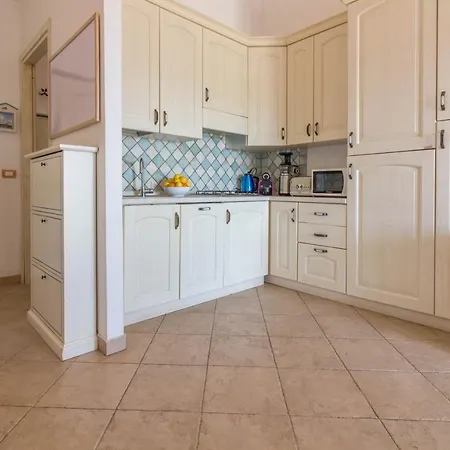 דירה Amazing Sea View Flat With Swimming Pool! אולביה