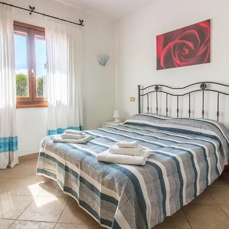 Guesthost - Amazing Sea View Flat With Swimming Pool! Lägenhet *
