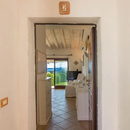 Amazing Sea View Flat With Swimming Pool! Apartment